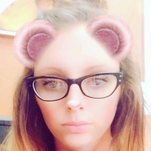 Meet your Posher, Mackenzie